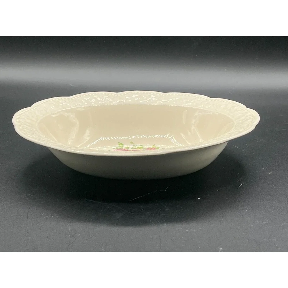 VINTAGE Edwin M Knowles China Co USA CremeLace Serving Bowl. Marked 1933